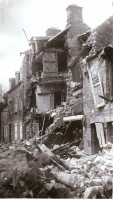 /album/avranches-sous-les-bombes/rue-doffice-jpg/